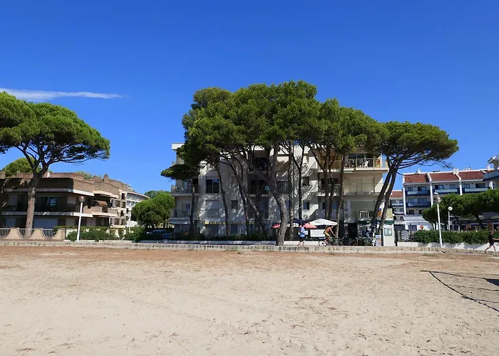 Rentalmar Playmar 公寓 *