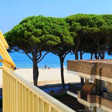 Rentalmar Playmar 坎布里尔斯